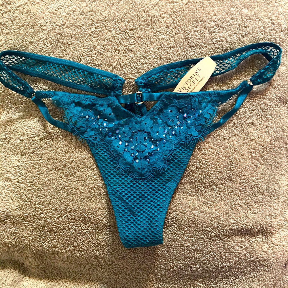 Double set of Victoria Secret sexy underwear NWT